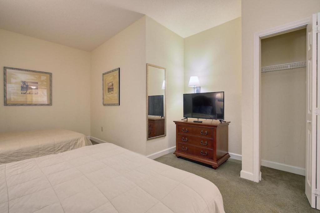 הוילה מירטל ביץ' 2501 S Ocean Blvd, 0831 - Ocean View Sleeps 8 מראה חיצוני תמונה